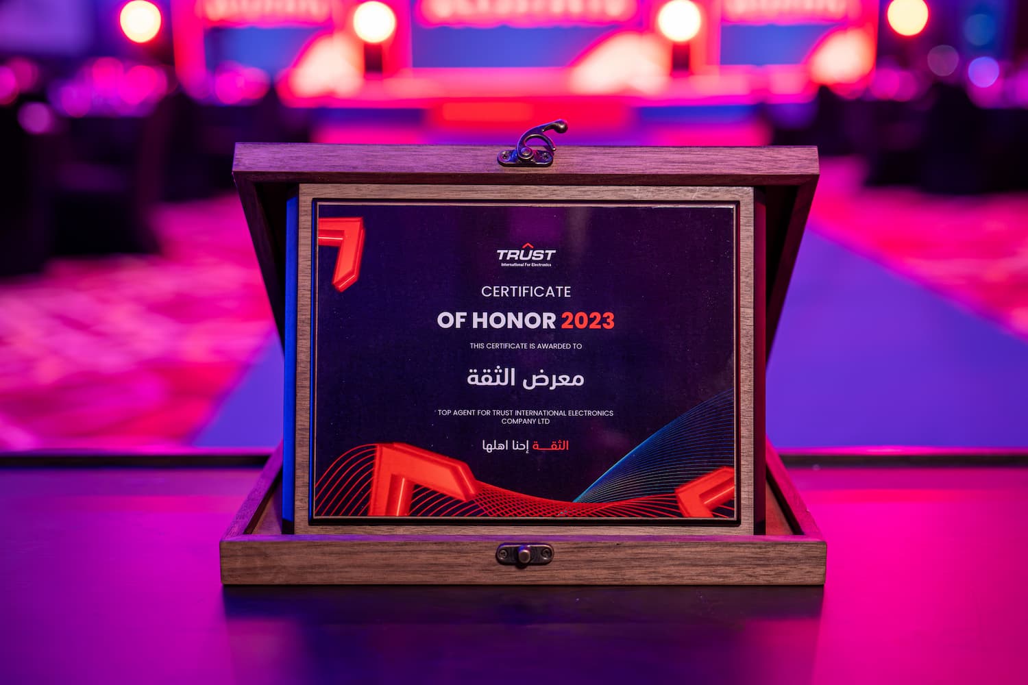 Acrylic Fabrications | a service of Accur8