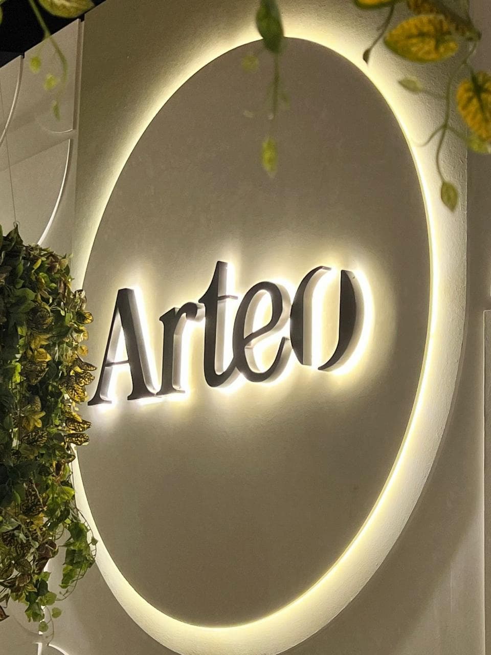 Acrylic Fabrications | Accru8